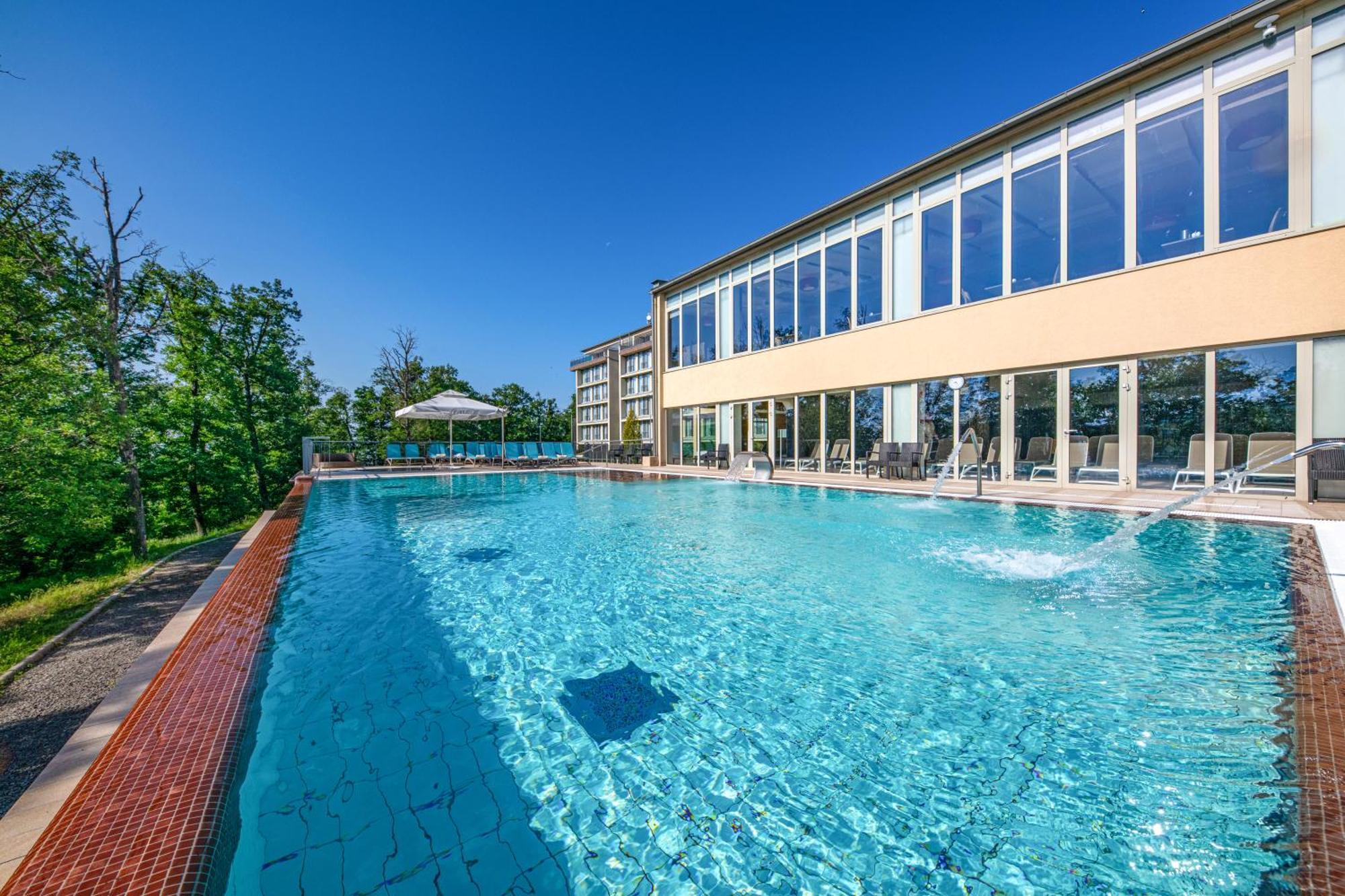 Lifestyle Hotel Matra Mátraháza Екстериор снимка