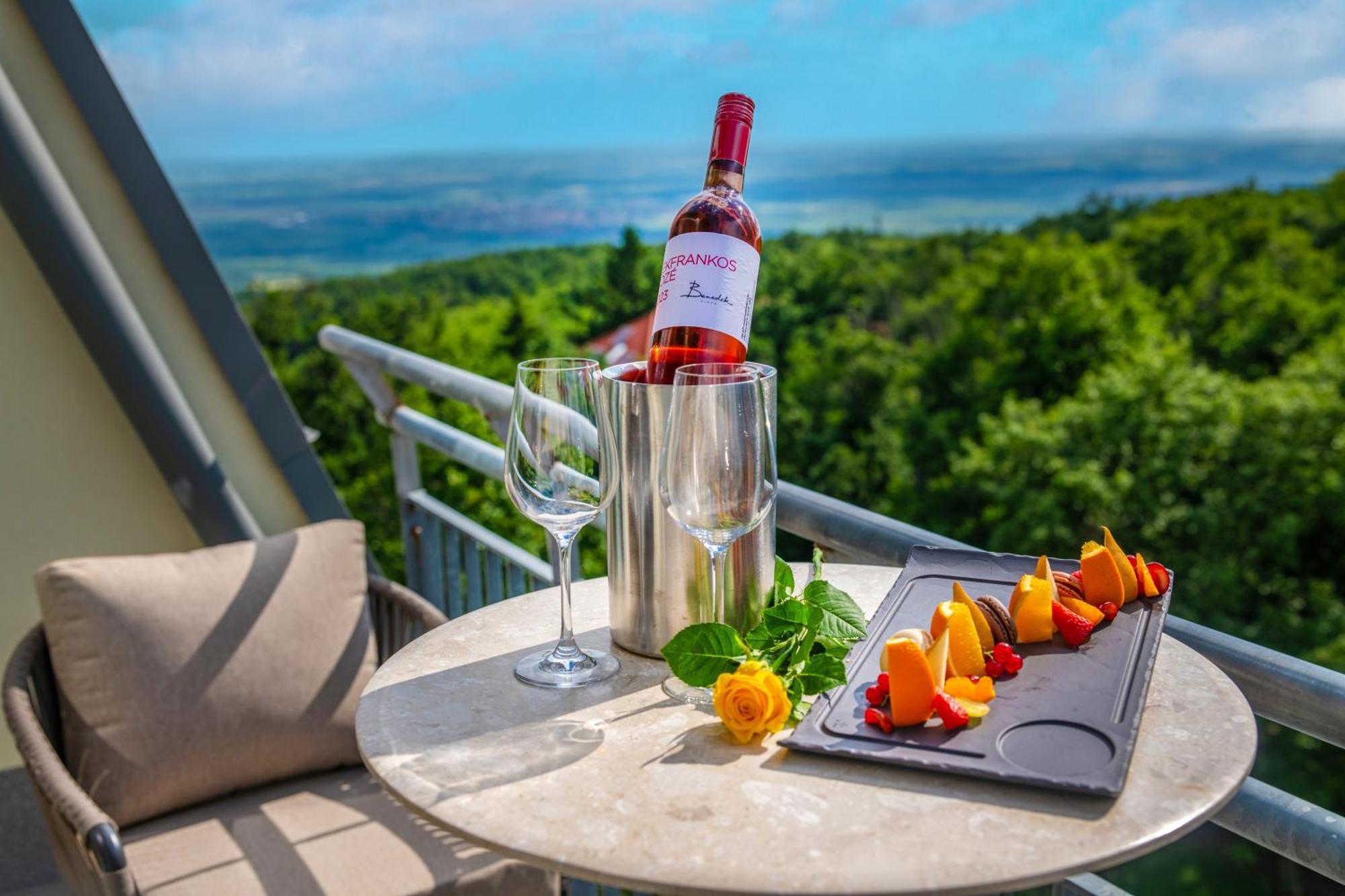 Lifestyle Hotel Matra Mátraháza Екстериор снимка